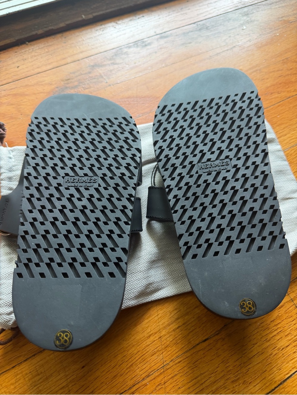 Not original Chypre. Men's Black Rubber Slide Sandals